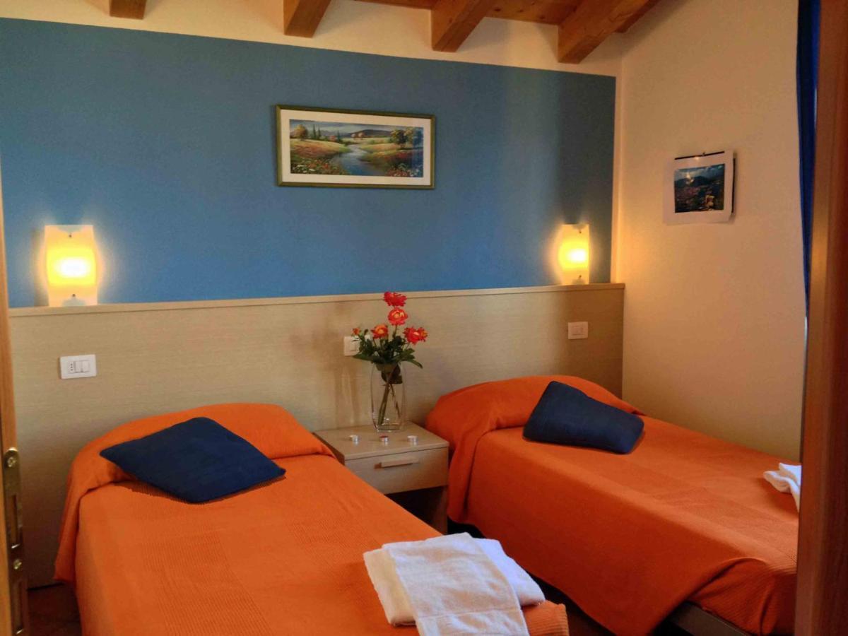Ferienwohnung La Collina Degli Ulivi Vercana Exterior foto